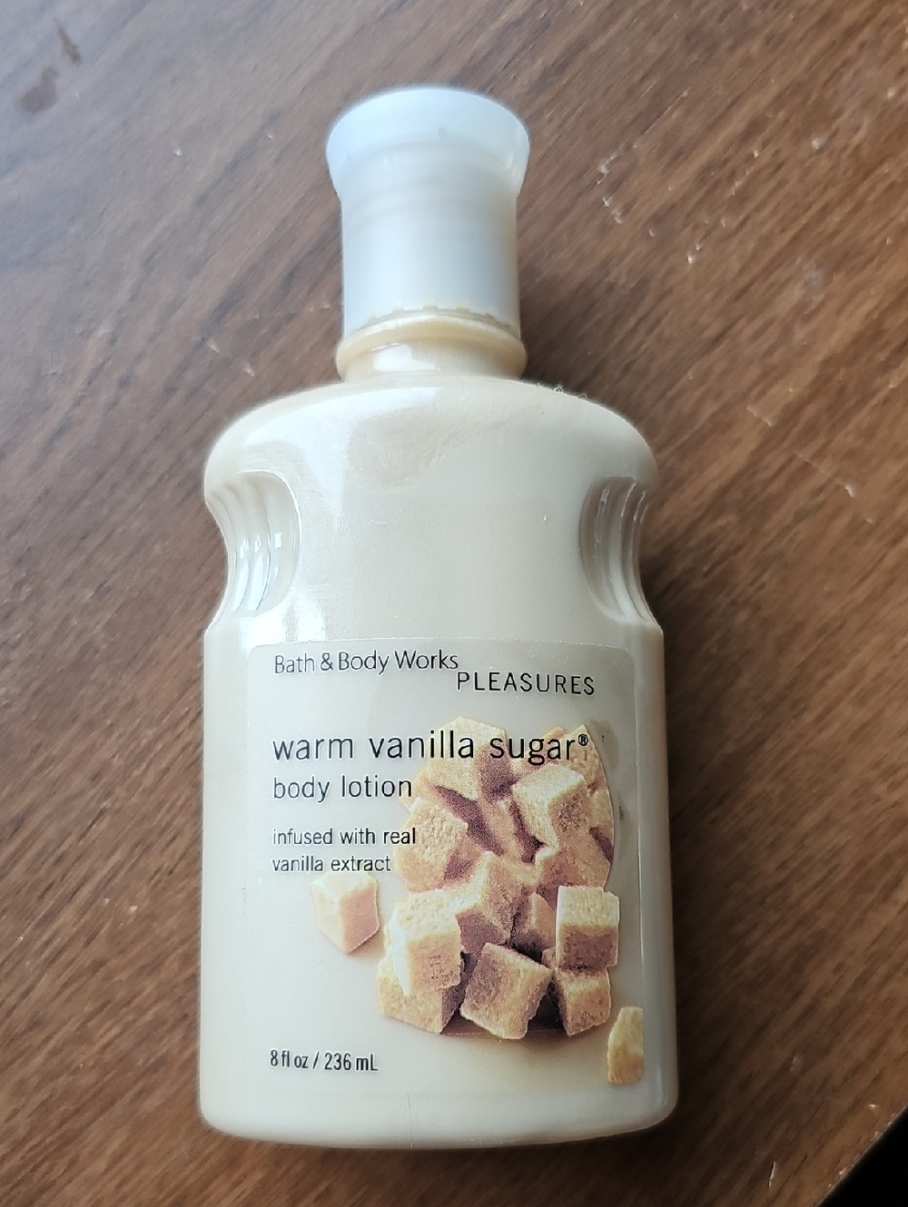 New Original Formula Vintage Bath & Body Works Warm Vanilla Sugar Body Lotion
